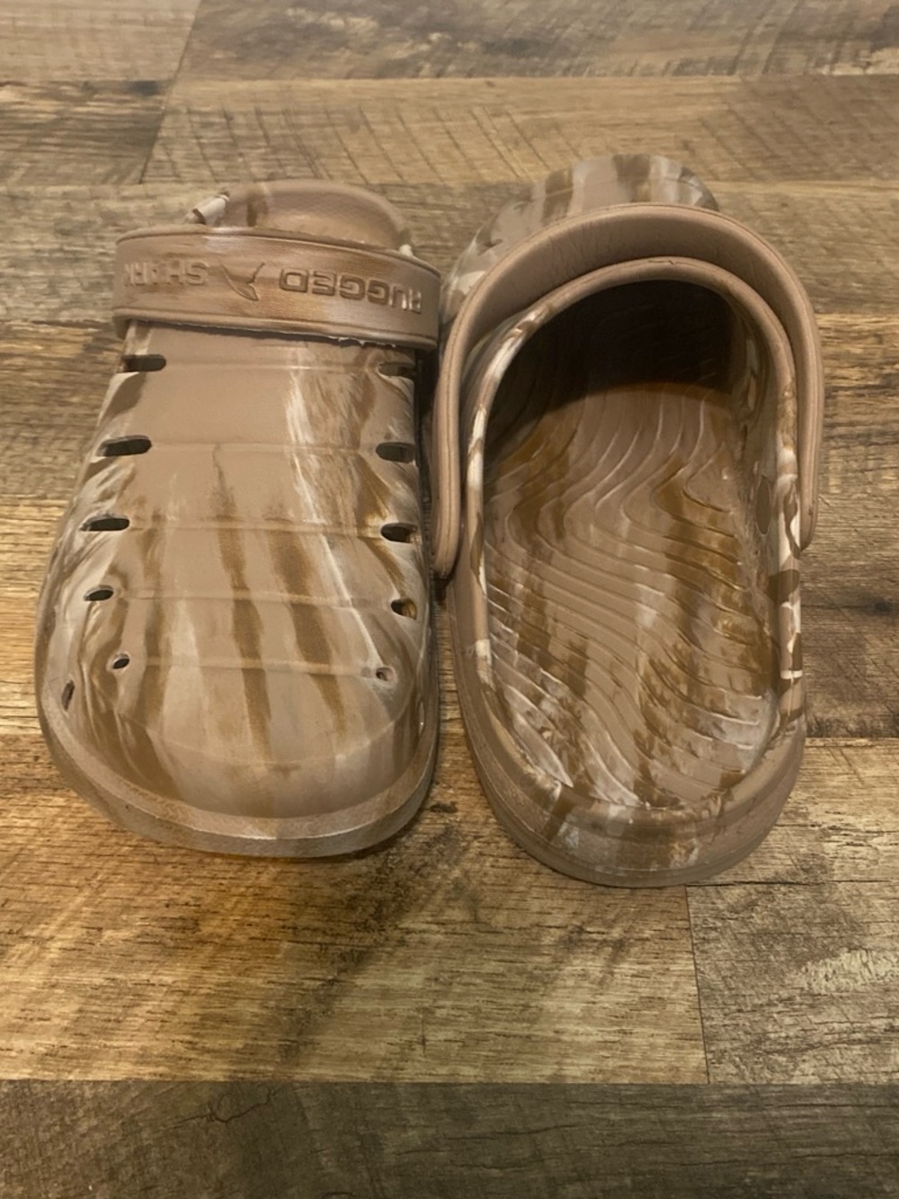 CROCS Kids Marbled Tan Clog